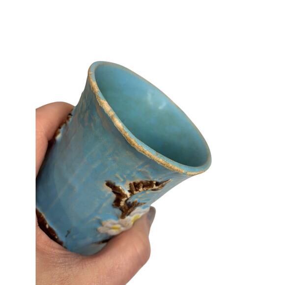 Antique English Majolica Vase Pottery Blue Dogwood 4.75 Inch - Picture 7 of 8